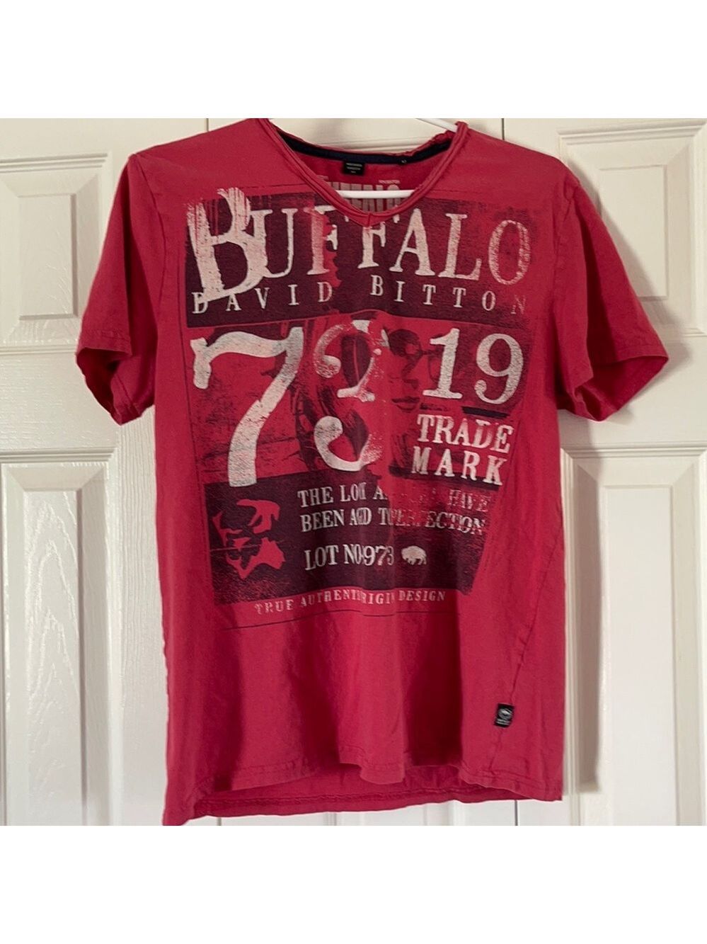 Buffalo t-shirt size S 🔥🔥